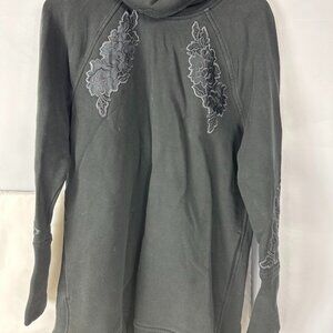 Lululemon Embroidered To You Tunic Size 12